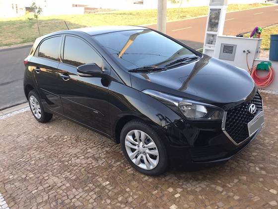 HYUNDAI HB20 1.0 COMFORT PLUS 12V FLEX 4P MANUAL HYUNDAI HB20 1.0 COMFORT PLUS 12V FLEX 4P MANUAL